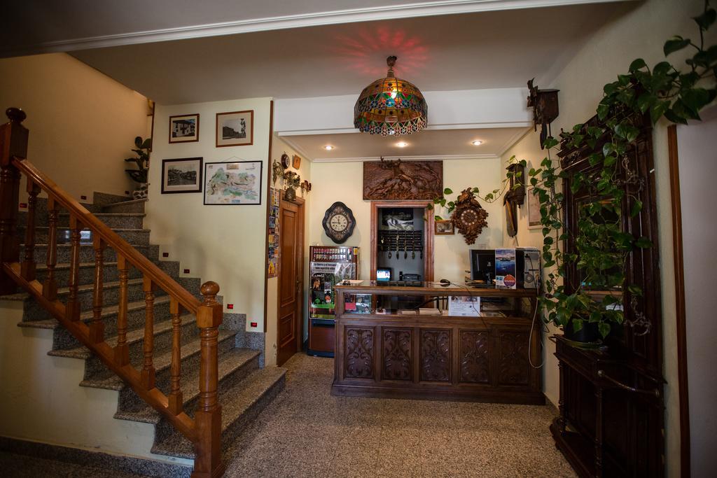 Hotel Los Perales 푸에블라 데 사나브리아 외부 사진